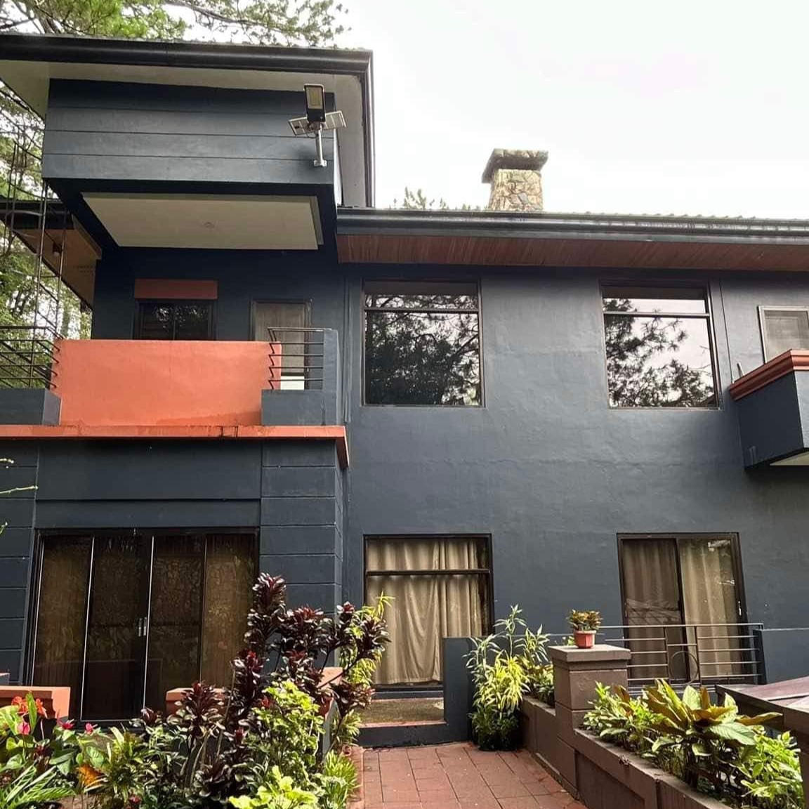 𝐒𝐞𝐦𝐢 𝐅𝐮𝐫𝐧𝐢𝐬𝐡𝐞𝐝 𝐇𝐨𝐮𝐬𝐞 𝐟𝐨𝐫 𝐒𝐚𝐥𝐞 - 2 Storeys with Basement